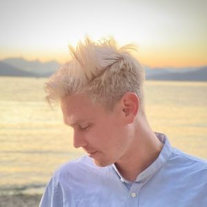 Meet your Posher, Justin